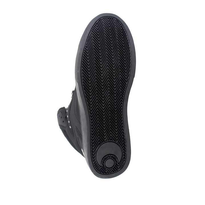 Rize Ultra Black/Black/Stud