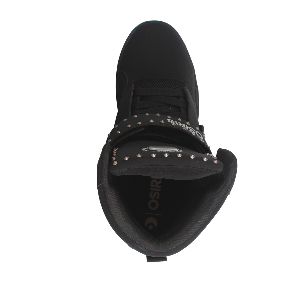 Rize Ultra Black/Black/Stud