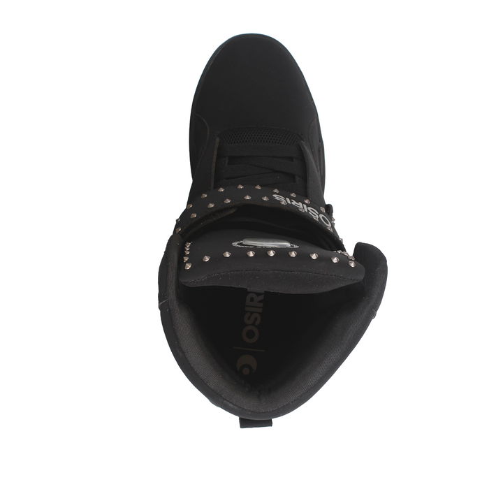 Rize Ultra Black/Black/Stud